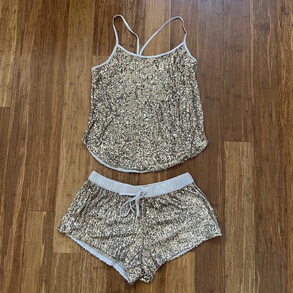 New Victoria's Secret Sequin  Set in Gold Top XS & Short S
